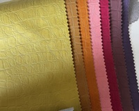 Cuir PU souple gaufré effet peau d'animal d'origine usine pour textiles de maison, vêtements, ameublement, rideaux - Motif crocodile