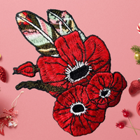 Écusson de broderie en forme de fleur florale rouge Écusson de broderie personnalisé de grande taille à repasser sur champignon Écussons de fleurs personnalisés pour vêtements