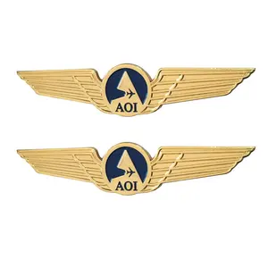 Épingle de revers en émail plaqué or OEM, badges d'aile de pilote en métal personnalisés