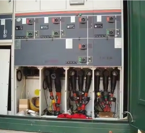 อุปกรณ์เสริมสายเคเบิลปลั๊กด้านหน้า 36kV ขั้วต่อแบบโค้งชนิดมีฉนวนหุ้ม ขั้วต่อด้านหน้าแบบโค้งที่สามารถแยกได้ คุณสมบัติเฉพาะสำหรับอุตสาหกรรม 36k - Product Image 4