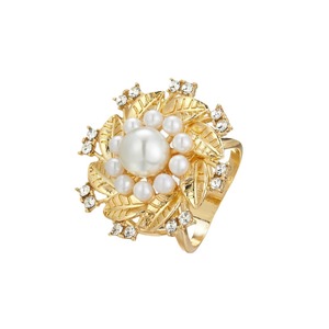 Broche de Flor con Perlas de Cristal y Diamantes de Imitación para Mujer, Joyería de Fiesta, Engaste de Garra de Aleación de Zinc SK0014 - Product Image 5