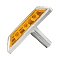 Panneau d'affichage solaire à LED en aluminium avec éclairage réfléchissant blanc Imperméable IP68 Panneau d'avertissement de signalisation Matériau