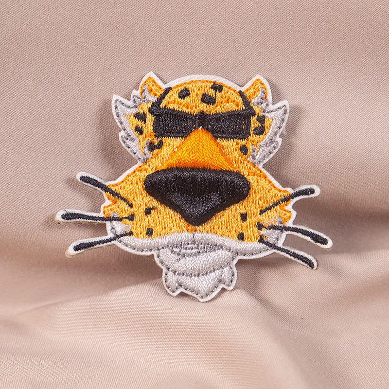 子供服のためのカスタム漫画タイガー刺Embroideryスカーフ動物刺Embroidery布パッチ