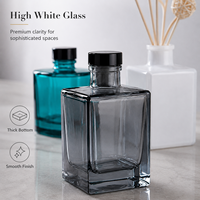 Bouteille diffuseur de parfum en verre vide 130ml 150ml pour huiles essentielles, conteneur carré ou rond pour la maison