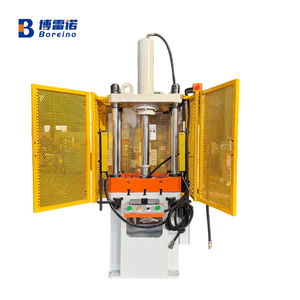Presse hydraulique à trois poutres et quatre colonnes 30T économique, petit équipement multifonctionnel avec couvercle <span class=keywords><strong>de</strong></span> protection <span class=keywords><strong>de</strong></span> sécurité, usage industriel - Product Image 1