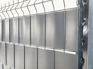 Clôture dure Sichtschutzstreifen Bande plastique PVC Bande de clôture d'intimité Bande de clôture Résistance aux UV PE Métal cinta pvc privacidad - Product Image 4