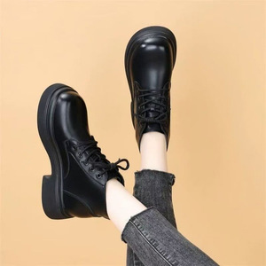 2025 Otoño Invierno cuero genuino para botas Martin para mujer suela blanda única punta redonda británica nuevas botas de estilo callejero de terciopelo - Product Image 4