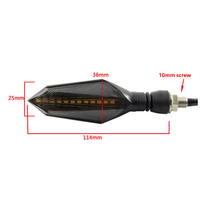 Clignotants universels à LED dynamiques à défilement avec rétroéclairage en forme de flèche DRL pour moto - Vente chaude