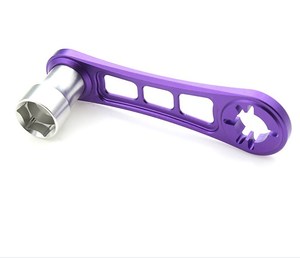 R.s bánh xe Hex trung tâm cờ lê cho 1/8 quy mô 1/10 <span class=keywords><strong>RC</strong></span> Xe công nghiệp cấp tự làm công cụ sửa chữa thép xử lý 17mm tay áo bánh đà công cụ R47 - Product Image 5