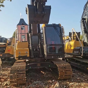 Excavadora Usada Volvo EC140DL Modelo 2020 de 14 Toneladas, Amarilla y Negra, con Sistema de Orugas, Caja de Cambios, Motor y PLC - Product Image 6