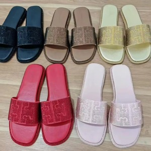 รองเท้าแตะรัดส้นเปิดนิ้วเท้าประดับเพชรสำหรับผู้หญิง ใส่สบาย ไม่ลื่น เหมาะสำหรับฤดูร้อน ลดราคาพิเศษ - Product Image 2