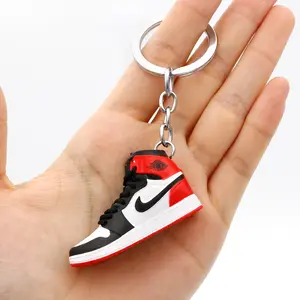 2022 새로운 패션 도매 3d 미니 스니커즈 Aj 신발 농구 Jor Dan 신발 키 체인 모델 귀여운 열쇠 고리
