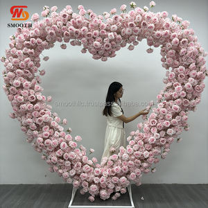 Arco de Flores Artificiales en Forma de Corazón SMOOTH Love, Arco de Flores de Seda en Forma de Corazón para Decoración de Bodas - Product Image 4