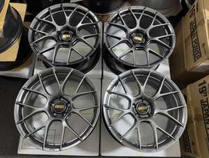 Rueda de Carreras Ligera de Alto Rendimiento SY-3034 Personalizada de 1 Pieza, 18x8.5, 5x112, 5x114.3, 5x120, <span class=keywords><strong>RE</strong></span>-V7, Aleación de Aluminio para Automóviles de Pasajeros - Product Image 3