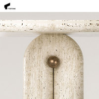 Table console ovale élégante en travertin naturel beige et blanc Tostone pour la décoration intérieure de chambre et d'appartement tendance