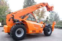 Telescopic Loader Mini Telehandler Diesel 4000kg Capacity 7m Lift Height Offroad Forklift