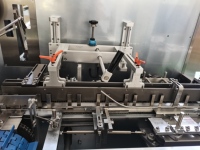 Machine d'étiquetage automatique fabriquée en Chine pour les contenants de liquides chimiques