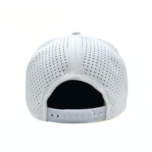 Gorra de golf unisex al por mayor ODM de 6 paneles, de malla impermeable de alto rendimiento, ajustable, con corte láser, logotipo personalizado, visera curva y cierre snapback. - Product Image 3