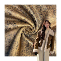 Couleur personnalisable tricoté manteau tissu Polyester bronzé daim collé Faux lapin fourrure tissu pour vêtements