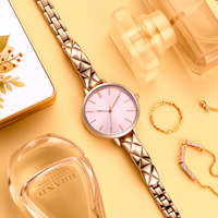 Montre à quartz pour femme, style rétro simple, avec aiguilles, en verre, en acier inoxydable 316L, de luxe, style professionnel, mouvement Miyota Seiko, élégante et tendance, pour la fabrication ODM