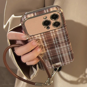 Nouvel Étui Marron à Carreaux en Similicuir <span class=keywords><strong>avec</strong></span> <span class=keywords><strong>Cordon</strong></span> Antichoc et Design Premium pour <span class=keywords><strong>iPhone</strong></span> 16 Pro Max 15/14/<span class=keywords><strong>13</strong></span>/17 - Product Image 5
