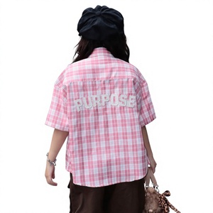 Camisa Casual de Mujer, Estilo Vintage, Manga Corta, Cuello Alto, Tejido Transpirable, Bordado, Corte Ajustado, Algodón Orgánico - Product Image 1