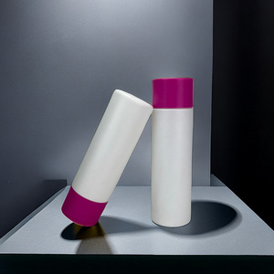 Bouteille souple en PEHD de 200 ml, 230 ml, 300 ml avec bouchon twist-off imprimé par transfert d'eau pour shampoing, après-shampoing, démaquillant, hydratant - Product Image 3