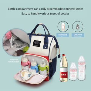 Bolsa de fraldas de couro personalizada dobrável à prova d'água, mochila portátil para berço de maternidade, sacola de viagem para bebês - Product Image 4