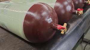 La diverse <span class=keywords><strong>bouteille</strong></span> <span class=keywords><strong>de</strong></span> <span class=keywords><strong>gaz</strong></span> <span class=keywords><strong>de</strong></span> capacité <span class=keywords><strong>de</strong></span> type 2 <span class=keywords><strong>de</strong></span> GNC a réduit le poids, stockage accru - Product Image 4