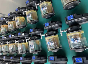 Bomba de Lubricación de Aceite para Pistón, Compatible con KEL MC850 Flex/ MC1000/MP2000-X/Dens-X/Hi-X /Hi-X con Accionamiento Eléctrico/Rotatorio - Product Image 4