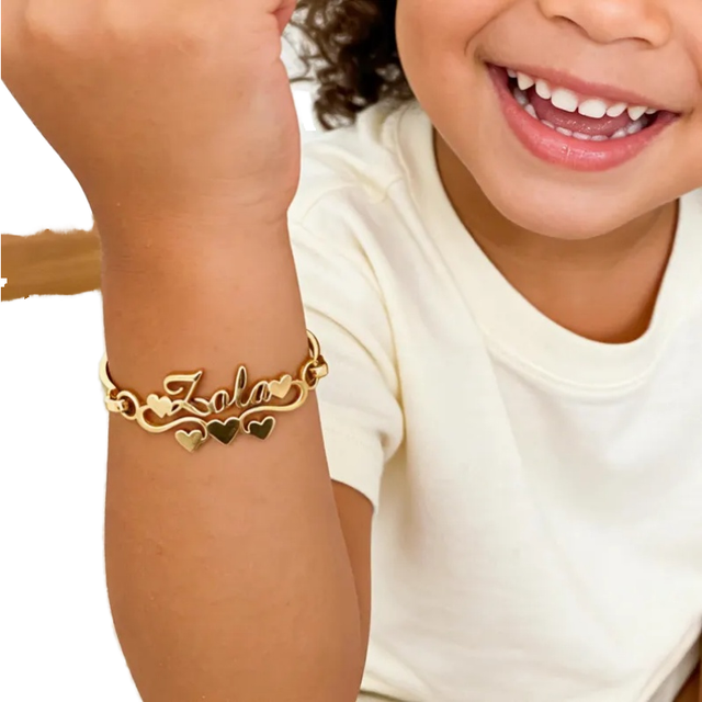 OEM Custom 18K Gold Stainless Steel Name Bangle Bracelet Heart Cute Personalized Jewelry Gift for Kids Baby