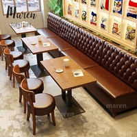 Canapé Chesterfield en cuir moderne pour restaurant, banquette rétro à dossier haut capitonnée, ensemble table et chaises pour café fast-food