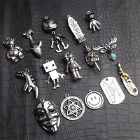 Collier Hip Hop DIY Versatile Titane Acier Chaîne Pendentif Personnalisé Jumpy Chandail Chaîne Accessoires Pour Homme Anfd Femmes