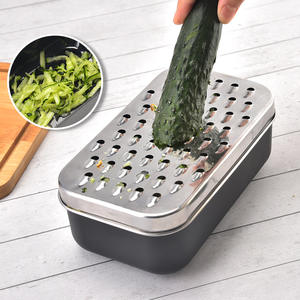 Râpe à légumes et fruits en acier inoxydable, ensemble de 4 pièces avec récipient - Product Image 5