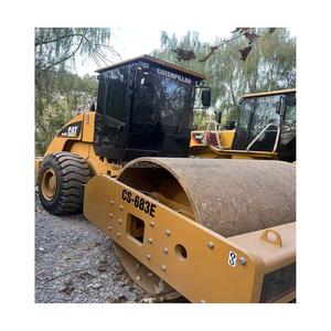 Rodillo Compactador Vibratorio Usado Caterpillar CS683E, Rodillo de Carretera, Rodillo de Tambor Liso, Equipo de Construcción CS 683 en Venta - Product Image 6