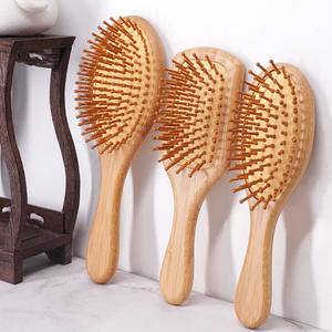 1 peigne à cheveux en bambou naturel et bois antistatique pour massage du cuir chevelu Peigne à cheveux lisse Peigne de coiffure - Product Image 2