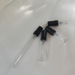 Recharge 2ml 3ml 5ml Bouteille <span class=keywords><strong>de</strong></span> <span class=keywords><strong>parfum</strong></span> Bouteille <span class=keywords><strong>de</strong></span> décantation <span class=keywords><strong>Parfum</strong></span> 10ml Flacon <span class=keywords><strong>de</strong></span> <span class=keywords><strong>parfum</strong></span> Vaporisateur <span class=keywords><strong>de</strong></span> verre avec couvercle doré - Product Image 4