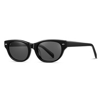 Lunettes de soleil polarisées carrées à monture intégrale noires mates personnalisables avec accent doré, verres photochromiques, protection UV400, légères