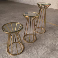Ensemble de table de mariage de luxe en gros avec socles en acier inoxydable de couleur personnalisable pour événements en plein air