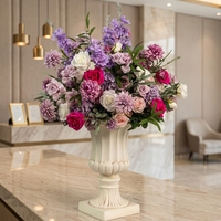B108 Accessoires de mariage Colonne romaine Boule de fleurs artificielles Décoration florale pour allée Vitrine de fleuriste Événement Mariage Composition florale