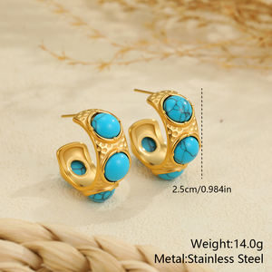 أقراط كيتي الفاخرة من الفولاذ المقاوم للصدأ غير القابل للصدأ مع اللؤلؤ والفيروز أقراط أنيقة بلون الذهب عيار 18 قيراط - Product Image 5