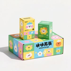 Étiquettes adhésives cosmétiques imprimées en rouleau imperméables brillantes Autocollants pour bouteilles Logo d'emballage Autocollant de marque privée en vinyle personnalisé - Product Image 4