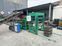 Vente directe d'usine de machine à fabriquer des briques semi-automatique 4-35, 4,8 kW, cycle de 35 secondes, adaptée aux briques creuses/pleines.