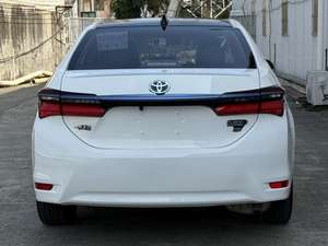 Toyota <span class=keywords><strong>Corolla</strong></span> Híbrido Enchufable Usado <span class=keywords><strong>2020</strong></span> Edición Comfort 1.8L - Product Image 6