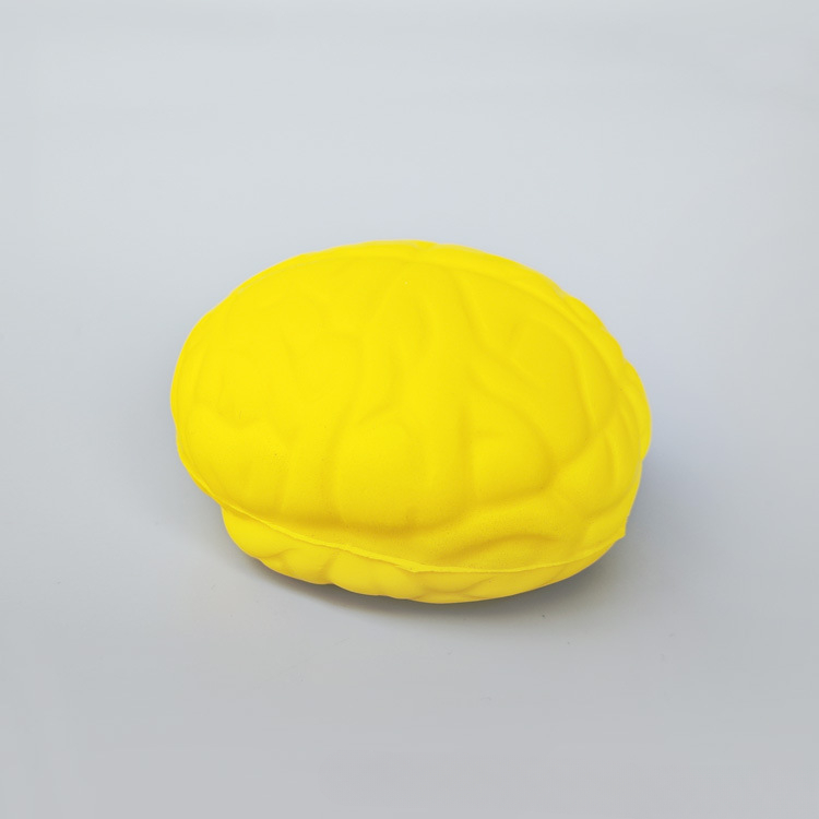 สีเหลือง