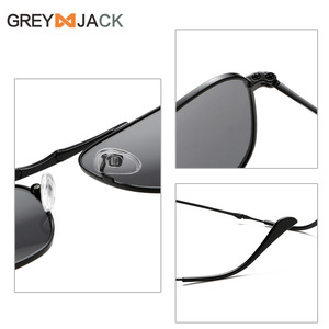 Gafas de Sol Plegables Estilo TikTok, Marco Metálico Negro, Polarizadas UV400, Unisex, Moda Urbana - Product Image 3