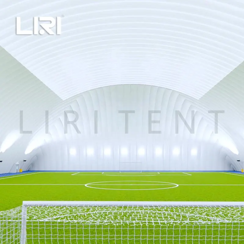 大型インフレータブルPvdfメンブレン構造フットボールエアドームテント