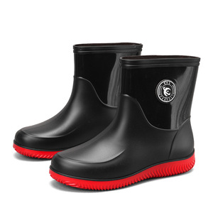 Botas de lluvia impermeables para hombre, suela negra y roja, media caña, sin cordones, para trabajo al aire libre, tacón bajo, color sólido - Product Image 5