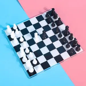 مصنع التميمة بسعر الجملة قالب 3D جديد من الراتنج الإيبوكسي الحرفي يدوي الصنع قالب السيليكون الدولي للشطرنج يمكنك عمله بنفسك