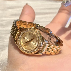 Reloj de Pulsera Elegante de Cuarzo para Mujer, Esfera Irregular, Correa de Metal, Esfera Dorada, Uso Diario, Reloj de Regalo, Fábrica OEM - Product Image 4